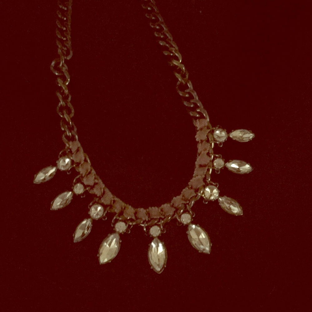 Women’s necklace